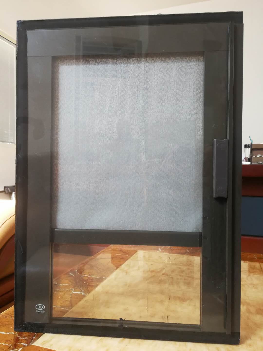 内置玻纤卷帘中空玻璃